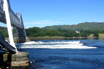 The dramatic Falls of Lora*