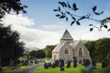 Dinam parish church*